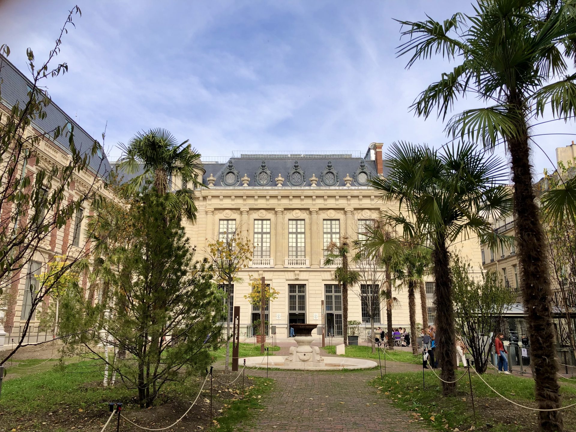 フランス国立図書館リシュリユー館 外観