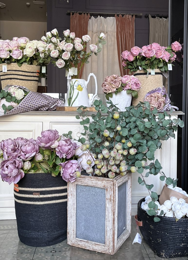 2M2のアーティフィシャルフラワーが入荷しております。｜Staff blog